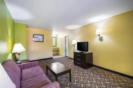 Quality Inn Fredericksburg-Central Park Area - 86