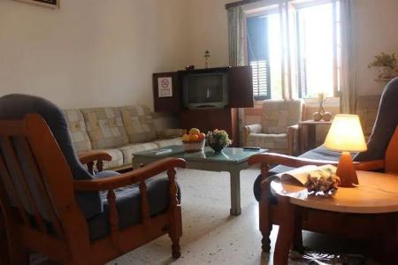 TRIANON Hostel - Central Paphos Old Town - 33