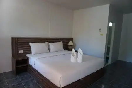 The Coconut Resort - 4
