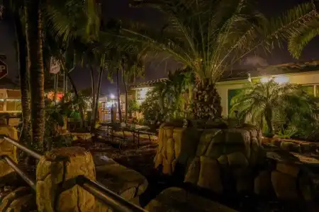 Green Seas Motel - 6