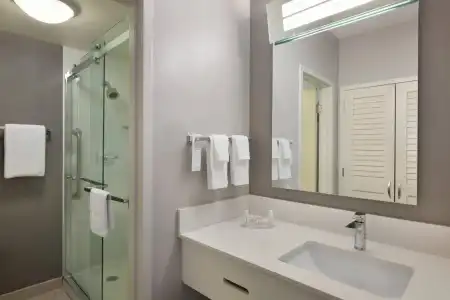Courtyard by Marriott Fort Myers Cape Coral - 36