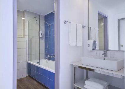 Epsilon Apartments - 44