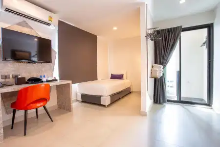 Spittze Pratunam - 28