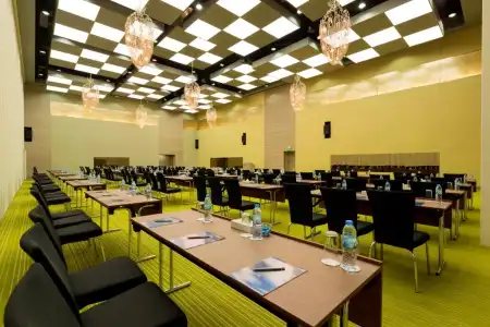 Novotel Abu Dhabi Al Bustan - 17