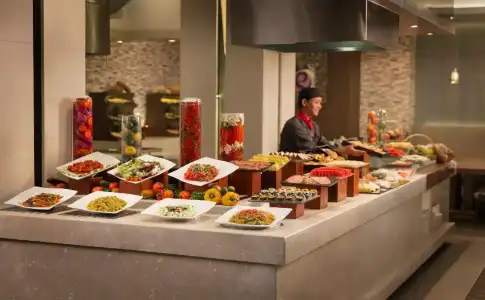 Movenpick Hanoi Centre - 10