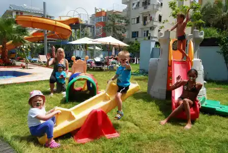 Grand Zaman Garden - 25