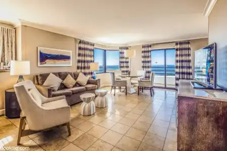 The Waterfront Beach Resort, A Hilton - 167