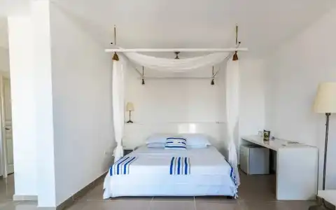 Port Alacati - 60