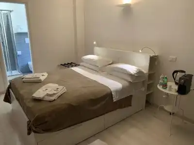 Tiburtina Suites - 13