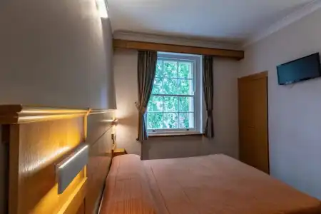 Nayland - 23