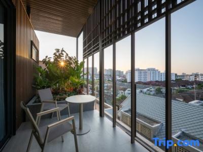 Shan Villas Sukhumvit - 225