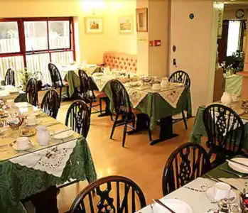 Acorn Guest House - 13