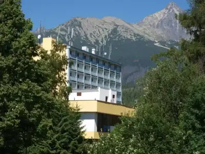 SOREA URÁN - 22