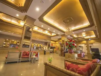 City Beach Resort - 22