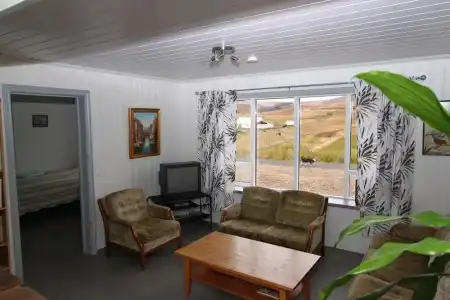 Guesthouse Steindórsstadir - 7