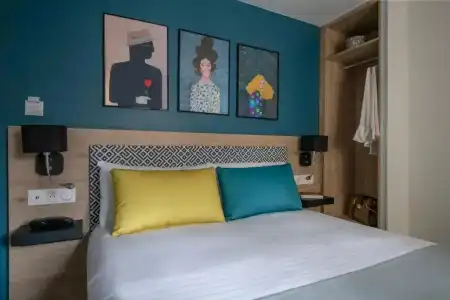 Hôtel Bristol - 100