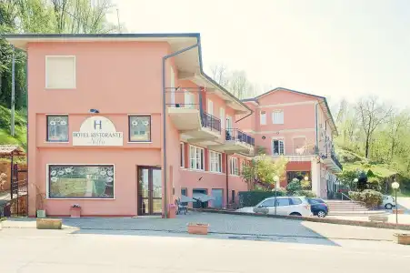 Nella - 0