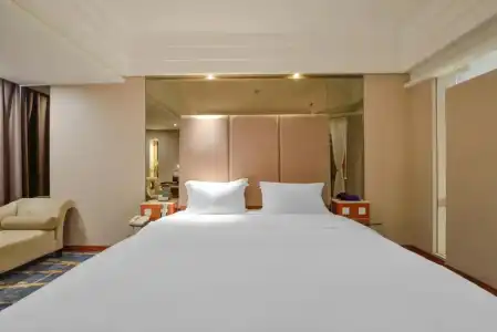Bayshore Dalian - 112
