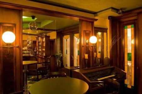 Moselstern Brixiade &Triton - 9