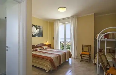 Bencista' - 3