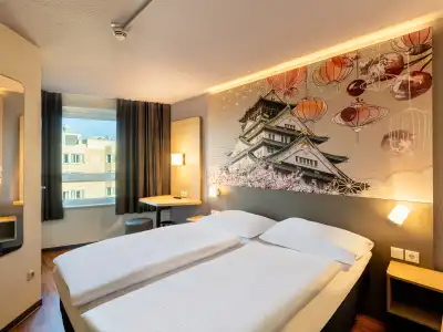 B&B Düsseldorf-Mitte - 2