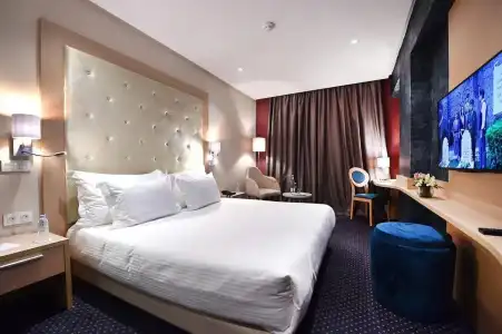 Flower Town Hôtel & Spa - 6
