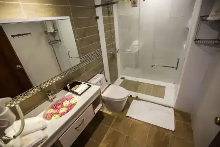 Orussey One & Apartment - 120