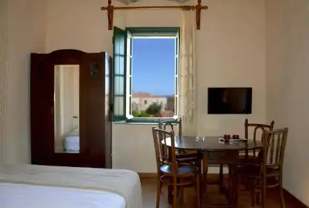 Ritsos Guesthouse - 4