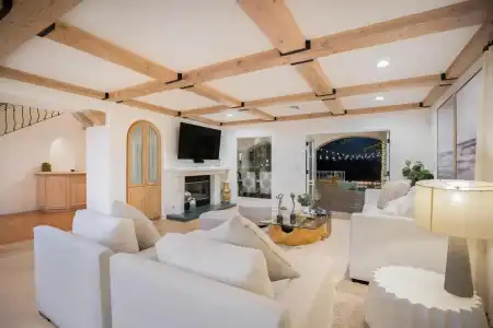 The Stradella Court Mansion - 0