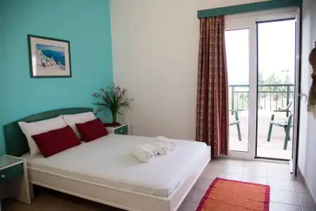 Theoni Apartments - 4