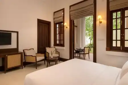 Suisse Kandy - since 1890 - 44