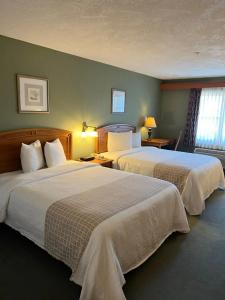 The Grand Nanaimo - 4