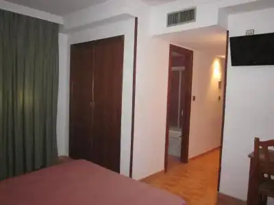Elena María - 22