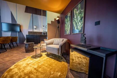 City Haarhuis - Worlds Crafted Collections - 89