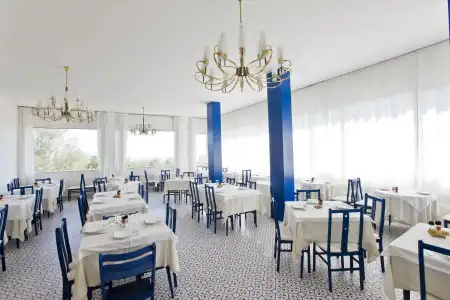 City Beach Resort - 23