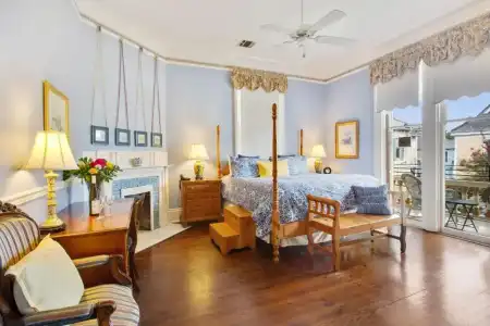 Maison Perrier Bed & Breakfast - 37