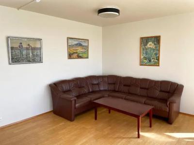 Kverna Guesthouse - 9