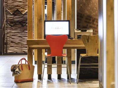 Ibis Stuttgart Centrum - 3