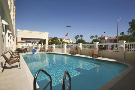 Hampton Inn & Suites Bradenton Downtown Historic District - 25