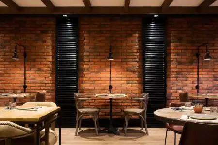 The Corner - 47