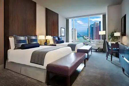 Trump International & Tower - 64