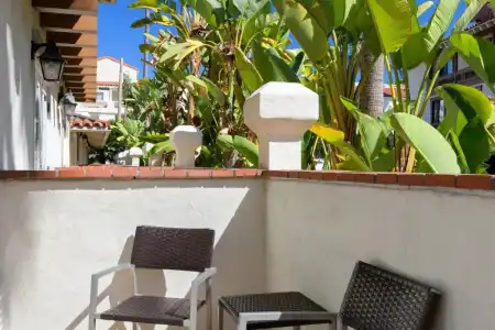 Courtyard by Marriott Old Town - 34