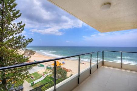 Spindrift on the Beach - 275