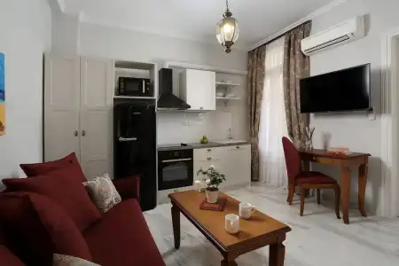 V1935 Luxurious Apartments - 92