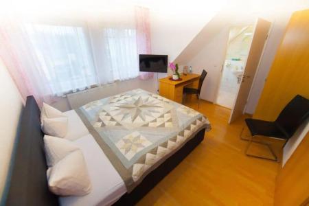 am Gutspark Prager Gbr - 31