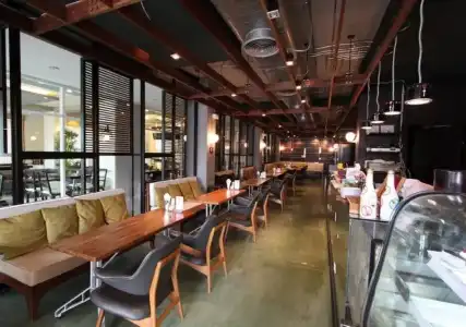 Baiyoke Ciao - 10
