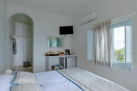 Blue Dolphins Apartments - 56