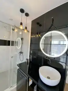Holiday Guest house - 9