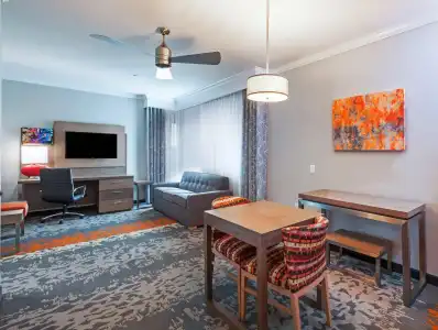 Holiday Inn Houston NE - Bush Airport Area by IHG - 3