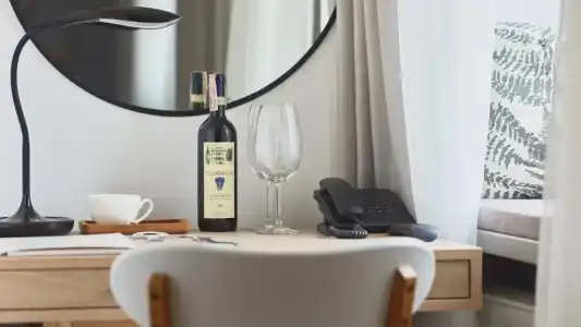 Wine&Pillow - 76